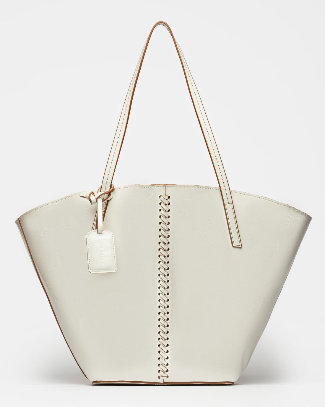 Shopper Neo Craft en cuero charol
