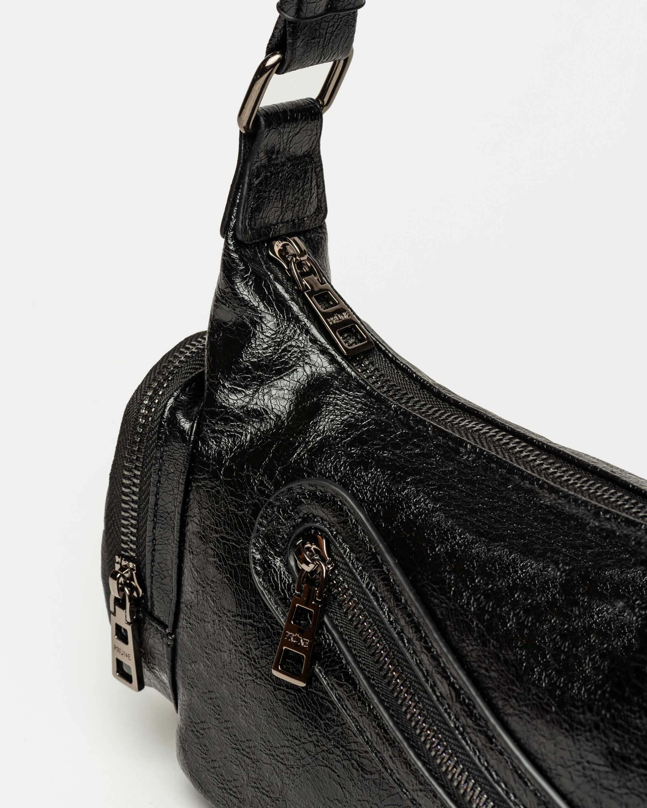 Cartera al hombro Kendall en efecto cuero arrugado