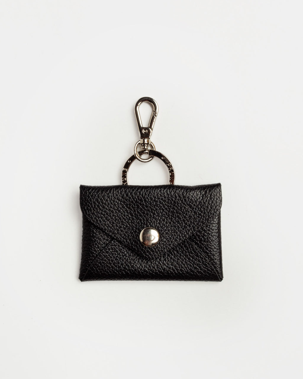 Llavero Charm Mila en cuero graneado