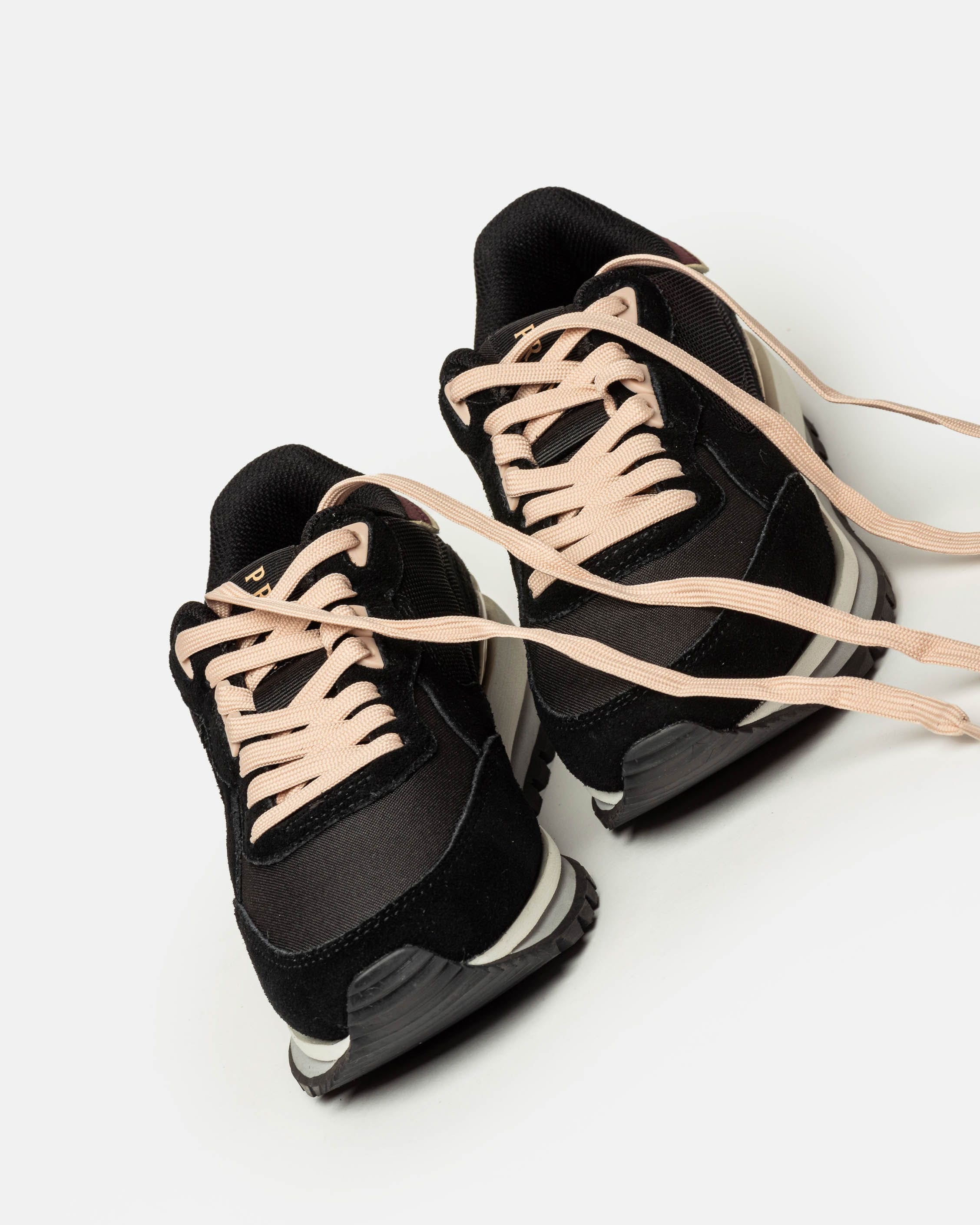 Sneaker Allison en cuero y textil