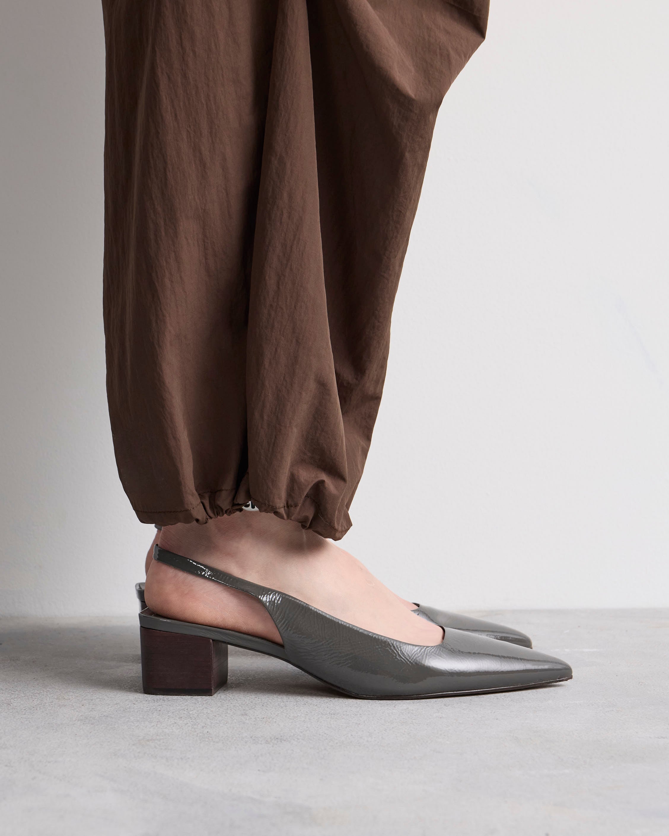 Stiletto Marga en cuero gloss